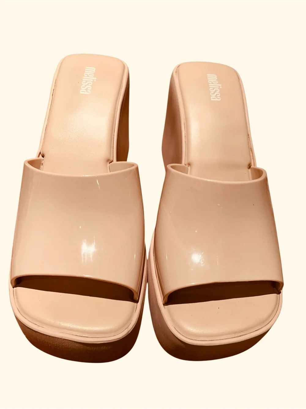 Melissa comfortable soft